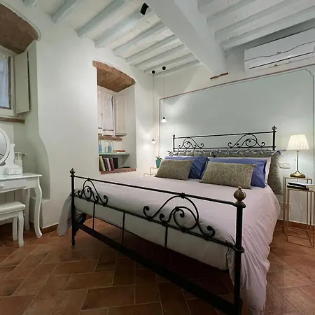 Casa Del Borgo דירה קורטונה