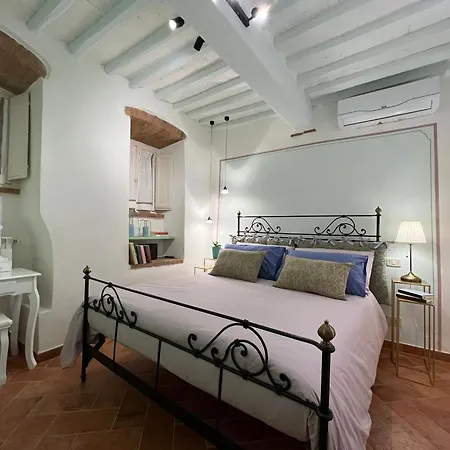 דירה Casa Del Borgo *